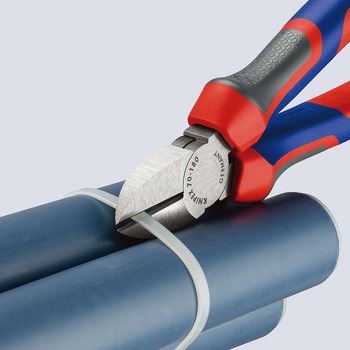 斜ニッパー KNIPEX(クニペックス)