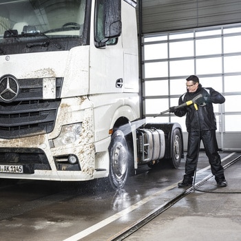 高圧洗浄機 HDS 8/17 M - ケルヒャー