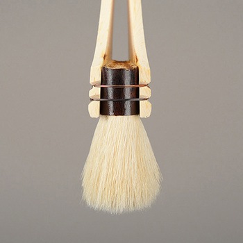 銀星ニス 筋違 白 大塚刷毛製造