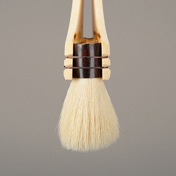 銀星ニス 筋違 白 大塚刷毛製造