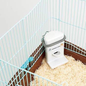 ハムちゃんのコーナー置き型給水タンク minimal LAND