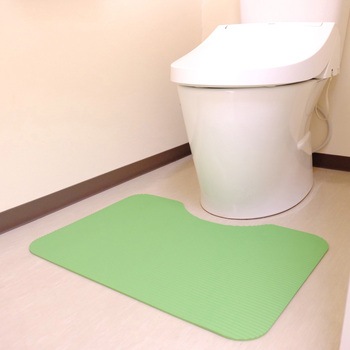 お手入れらくらく 抗菌断熱ふく楽トイレマット 岡安ゴム