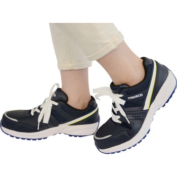 樹脂先芯入り軽量スニーカー T-Lightop TRUSCO