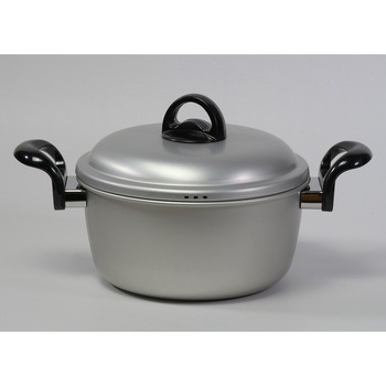 軽量!アルミ鍋 - ベストコ
