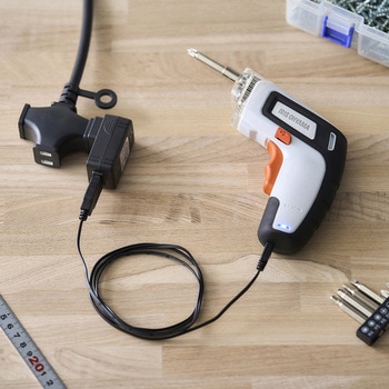 【USBで直充電!】【DIYに最適】軽量充電式電動ドライバー3.7V アイリスオーヤマ