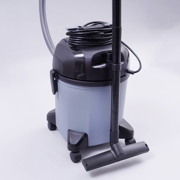 乾湿両用掃除機 コード収納が便利なタイプ モノタロウ