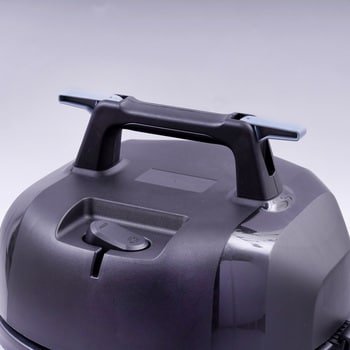 乾湿両用掃除機 コード収納が便利なタイプ モノタロウ