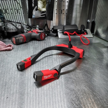 REDLITHIUM USB 充電式ネックライト ミルウォーキーツール