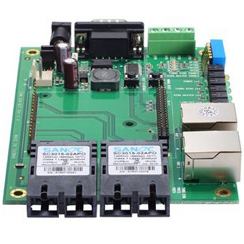 4ポート組み込みマネージドイーサネットスイッチモジュール MOXA