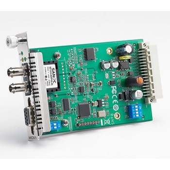 NRack System(TM) 用RS-232/422/485 - ファイバースライドインモジュール MOXA