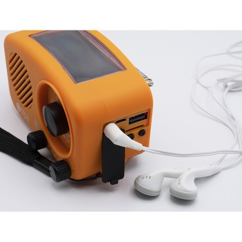 手回しソーラー充電ラジオ”Chardio mini(チャージオミニ)” クマザキエイム