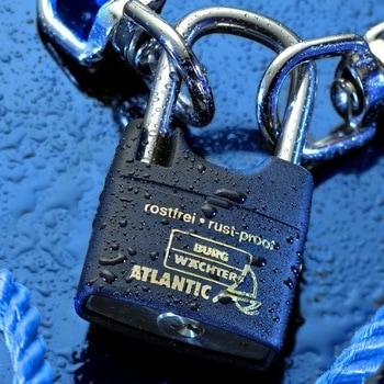 ヴェヒター 樹脂強化シリンダー南京錠 アトランティック (ステンレスツル) - ブルク ヴェヒター