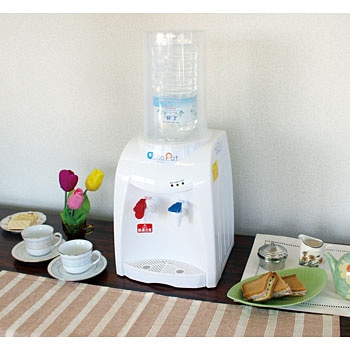 2万円程　新品未使用　ニチネン　温冷両用ウォーターサーバー おいしさポット HWS-101 温冷両用ウォーターサーバー おいしさポット 1台 ニチネン