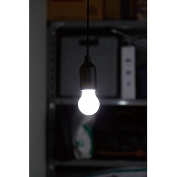 ひっぱり点灯ライト 旭電機化成