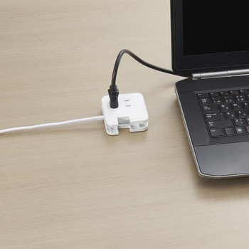 巻取りモバイルタップ3個口0.6m ヤザワコーポレーション