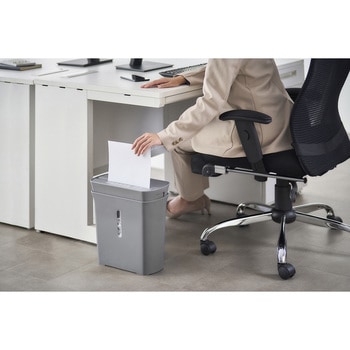 パーソナルシュレッダー アイリスオーヤマ