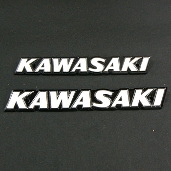 Z1 Z2 KZ1000 カワサキ純正 ロングピッチ 左右 エンブレム ビス付き