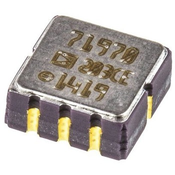 加速度センサ ANALOG DEVICES