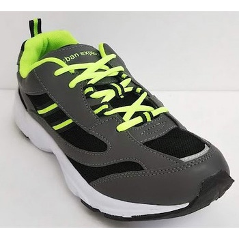 撥水スポーツシューズ スター・トレーディング