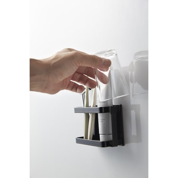 マグネットバスルームトゥースブラシスタンド タワー 山崎実業