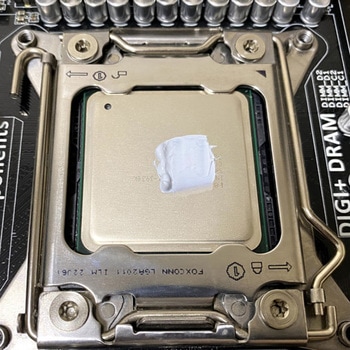 高性能グリス Thermal Grizzly