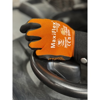 ニトリルゴム背抜き手袋 マキシフレックス(すべり止めドット付) - ATG