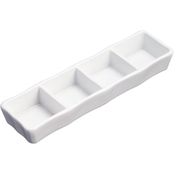 白磁四品皿 TKG