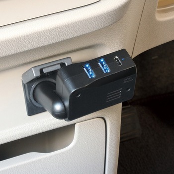 スリムポート ディレクション 2USB+Type-C 槌屋ヤック
