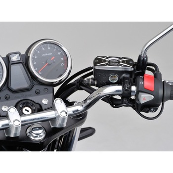PREMIUM ZONE角型マスターシリンダーキャップ DAYTONA(デイトナ)