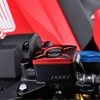 PREMIUM ZONE角型マスターシリンダーキャップ DAYTONA(デイトナ)