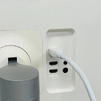 DisplayPortケーブル ルーメン