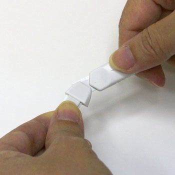 カッターナイフS PLUS(プラス)[文具]