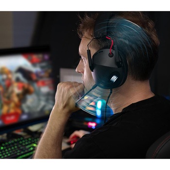 P.I.L.O.T. 5 ゲーミングヘッドセット MadcatZ(マッドキャッツ)