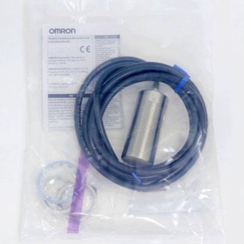 E2E2-X10C1 2M �����O�T�C�Y�ߐڃZ���T(����3����) E2E2 omron(�I������) 39043663