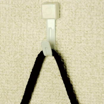 石膏ボード用フック  白色塗装タイプ 光