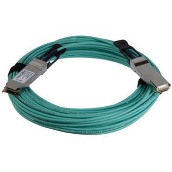 QSFP+ アクティブ光ケーブル 15m Cisco製QSFP-H40G-AOC15M互換AOCケーブル StarTech.com