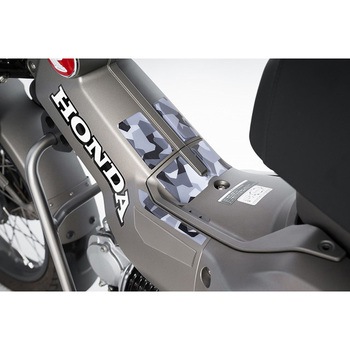 CT125 ハンターカブ用 レッグシールドパッド タナックス