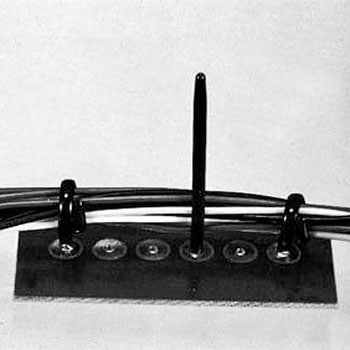 電線固定ピン MAC8(マックエイト)