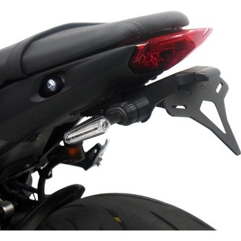 EVOTECH / エヴォテックパフォーマンス テールタイディー (ナンバープレートホルダー) EVOTECH PERFORMANCE (エヴォテックパフォーマンス)