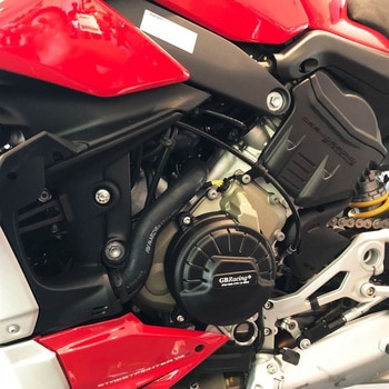 V4S Streetfighter (ストリートファイター)オルタネーターカバー 2020-2024 GBRacing (ジービーレーシング)