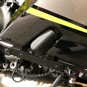 Secondary ウォーターポンプカバー GBRacing (ジービーレーシング)