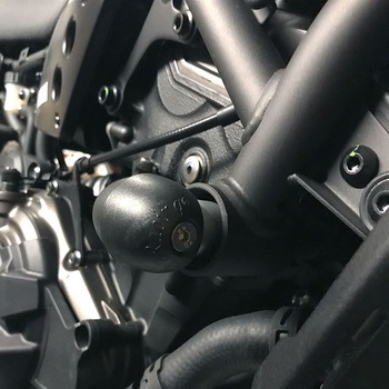 Bullet フレームスライダー Set MT-07 2014-2021 - STREET GBRacing (ジービーレーシング)