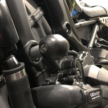GB Racing Yamaha Bullet フレームスライダー SET - XSR900 2015 - STREET GBRacing (ジービーレーシング)