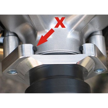 クラッシュパッドセット マウンティングプレート ブラックアノダイズド Yamaha MT-01 (2005 -) GSG Mototechnik (GSGモトテクニック)