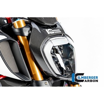 Ilmberger / イルムバーガーカーボンパーツ ヘッドライトカバー グロス Diavel 19- ILMBERGER (イルムバーガーカーボンパーツ)