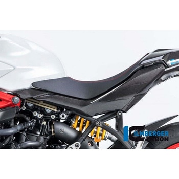 カーボンパーツ アンダーシートサイドパネル 左側 グロスカーボン - Ducati Supersport 939 ILMBERGER (イルムバーガーカーボンパーツ)