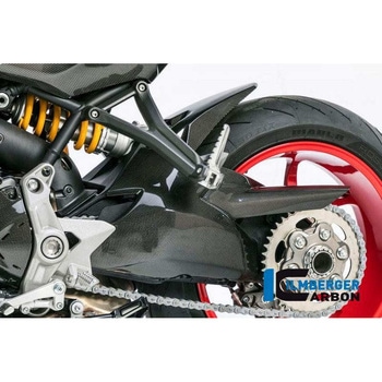 カーボンパーツ スイングアームカバー グロスカーボン - Ducati Supersport 939 ILMBERGER (イルムバーガーカーボンパーツ)