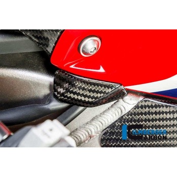 カーボンパーツ トップタンクカバー カーボン - Honda CBR 1000 RR &apos；17 ILMBERGER (イルムバーガーカーボンパーツ)
