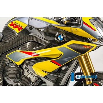 カーボンパーツ ラジエーターカバー バッチホルダー付き右側 - BMW S 1000 XR 2015- - | WAR.006.S ILMBERGER (イルムバーガーカーボンパーツ)