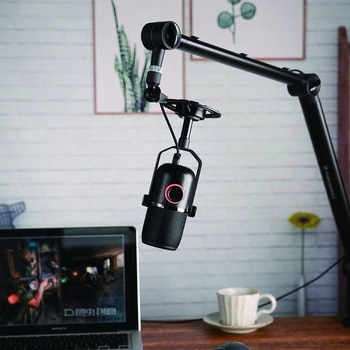 Thronmax Zoom Plus Thronmax